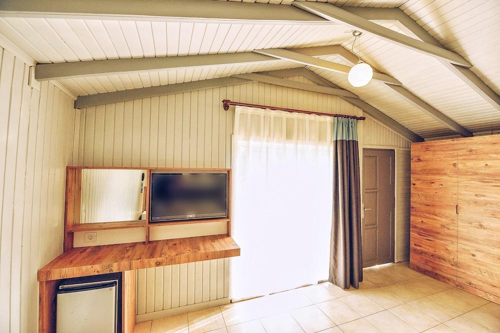 Leda Beach Hotel Сиде Екстериор снимка